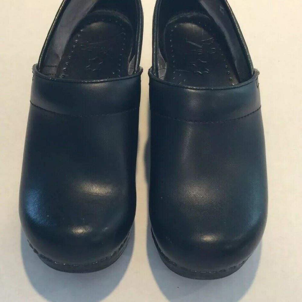 DANSKO Professional Black Cabrio Clog Shoes 5.5 /6